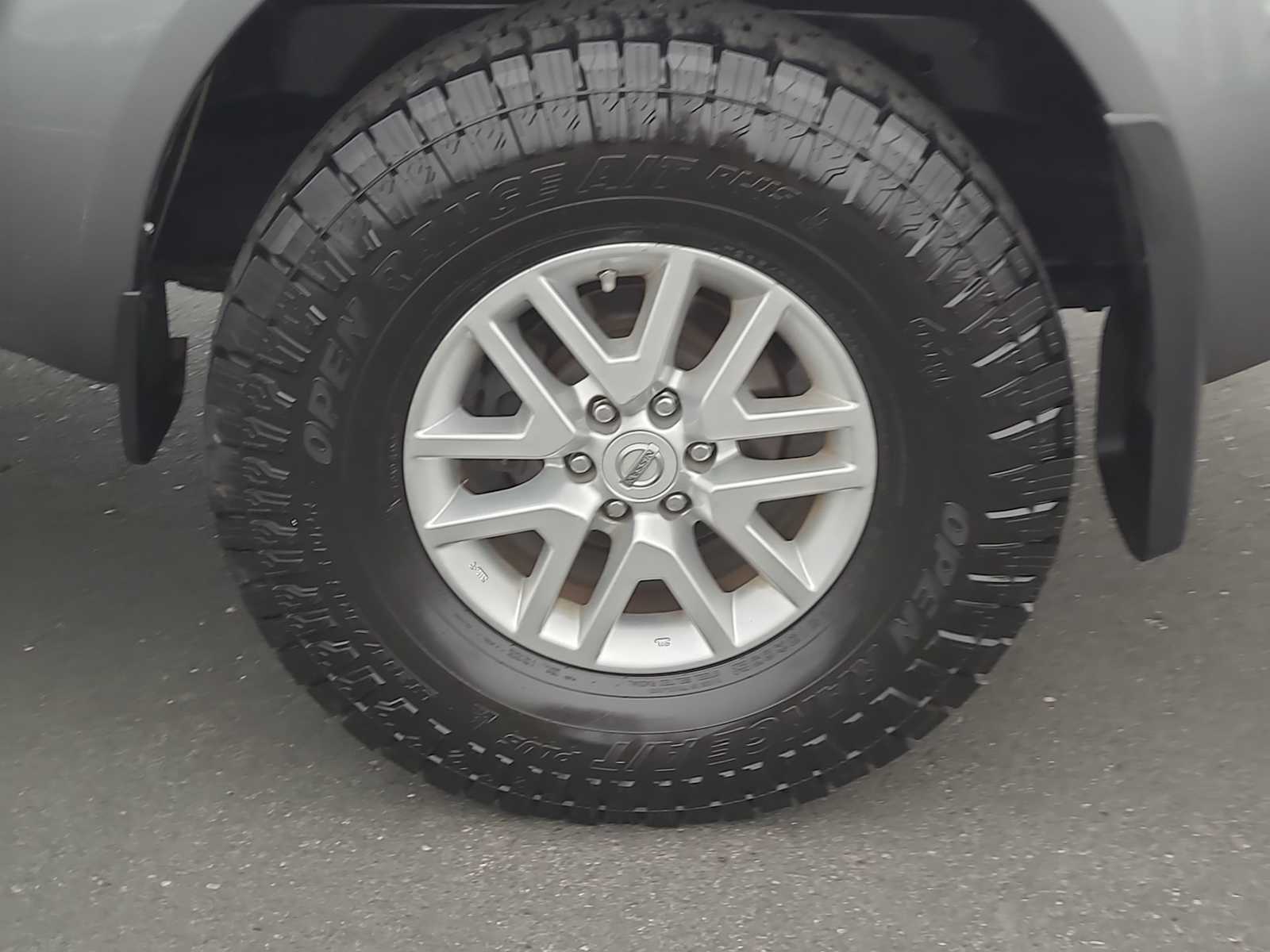 Thumbnail: 2016 Nissan Frontier - 16