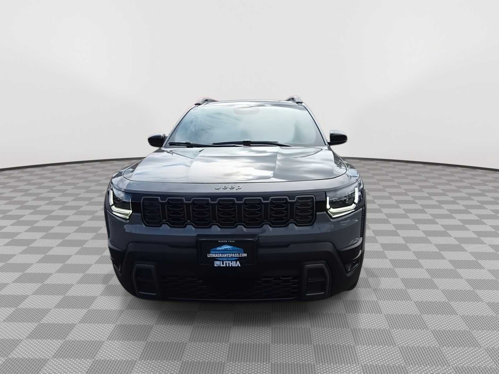 Thumbnail: 2026 Jeep Cherokee - 3