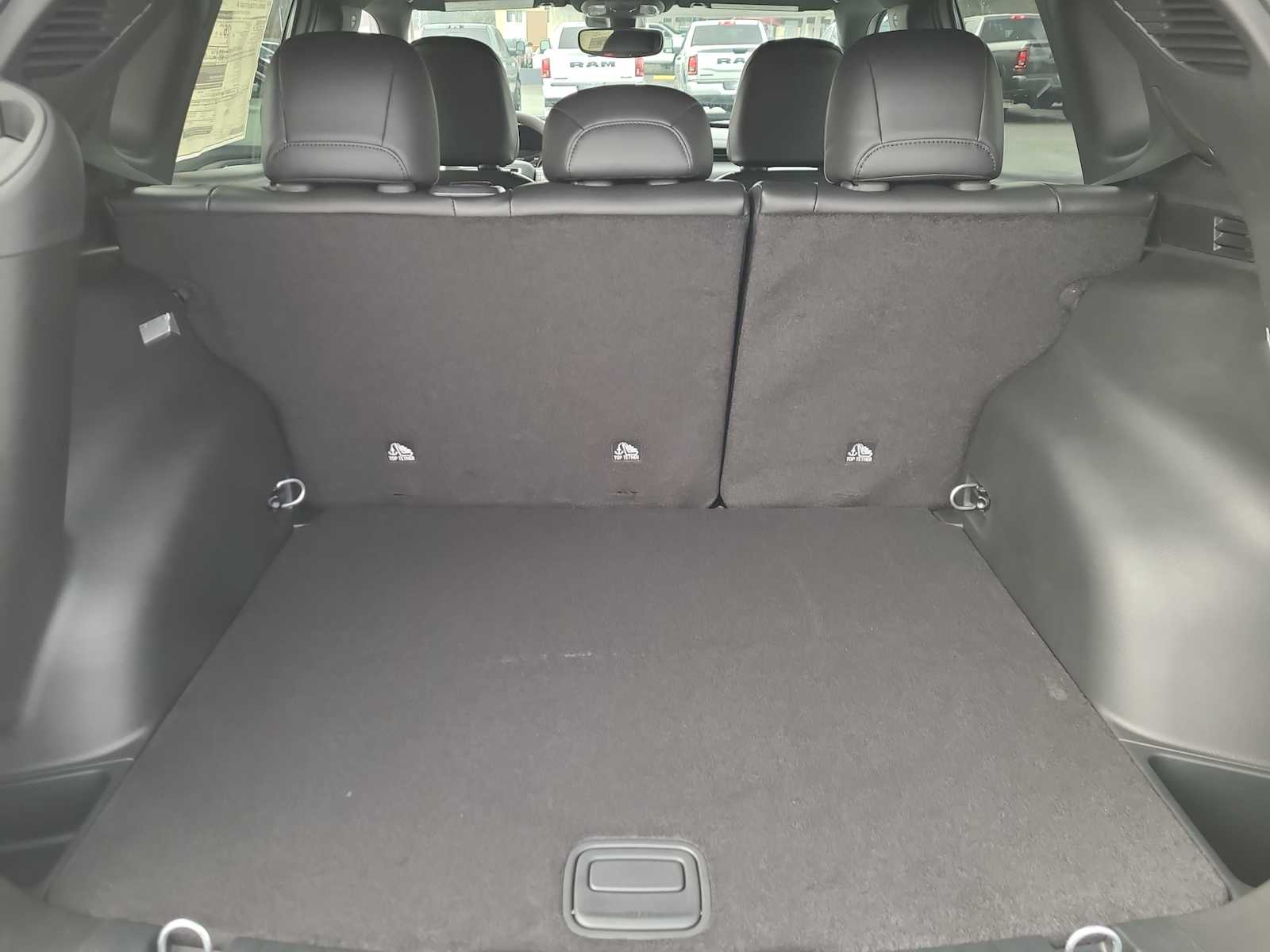 Thumbnail: 2026 Jeep Compass - 27