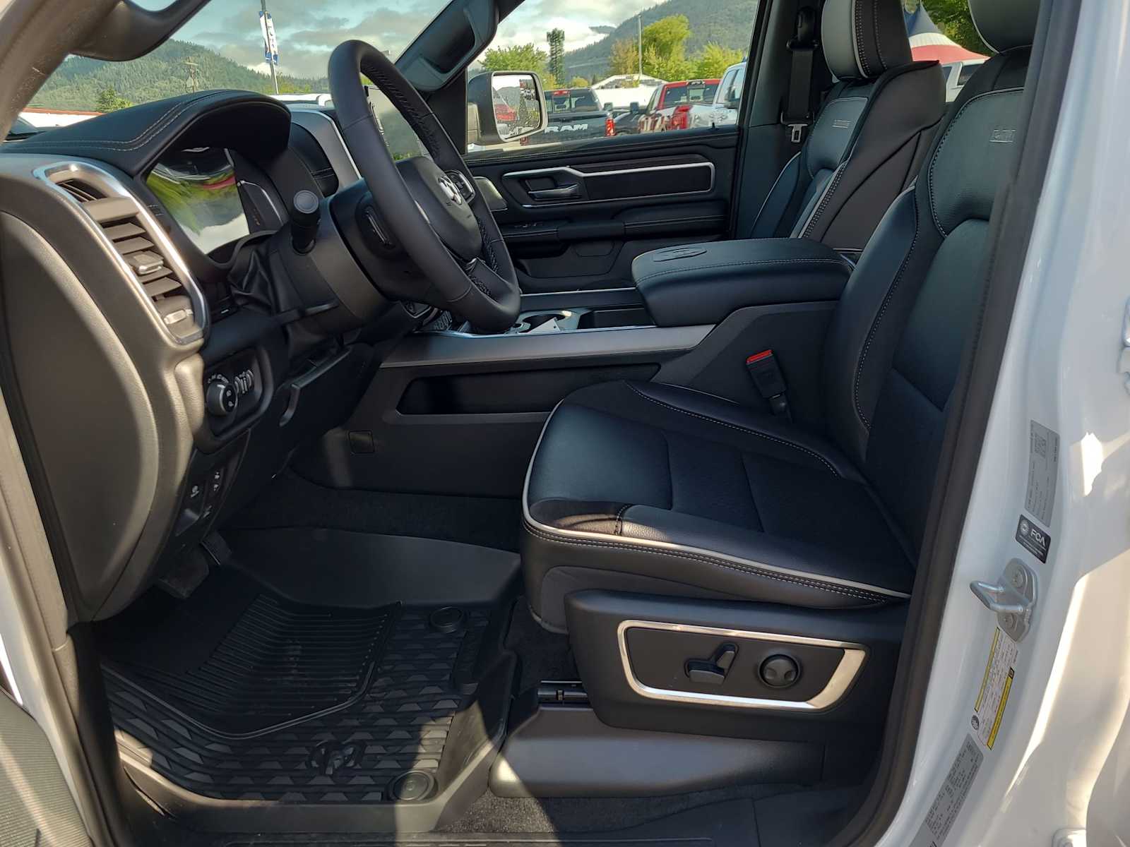 Thumbnail: 2026 RAM 1500 - 19