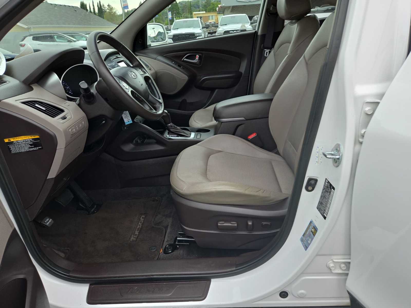 Thumbnail: 2014 Hyundai Tucson - 19