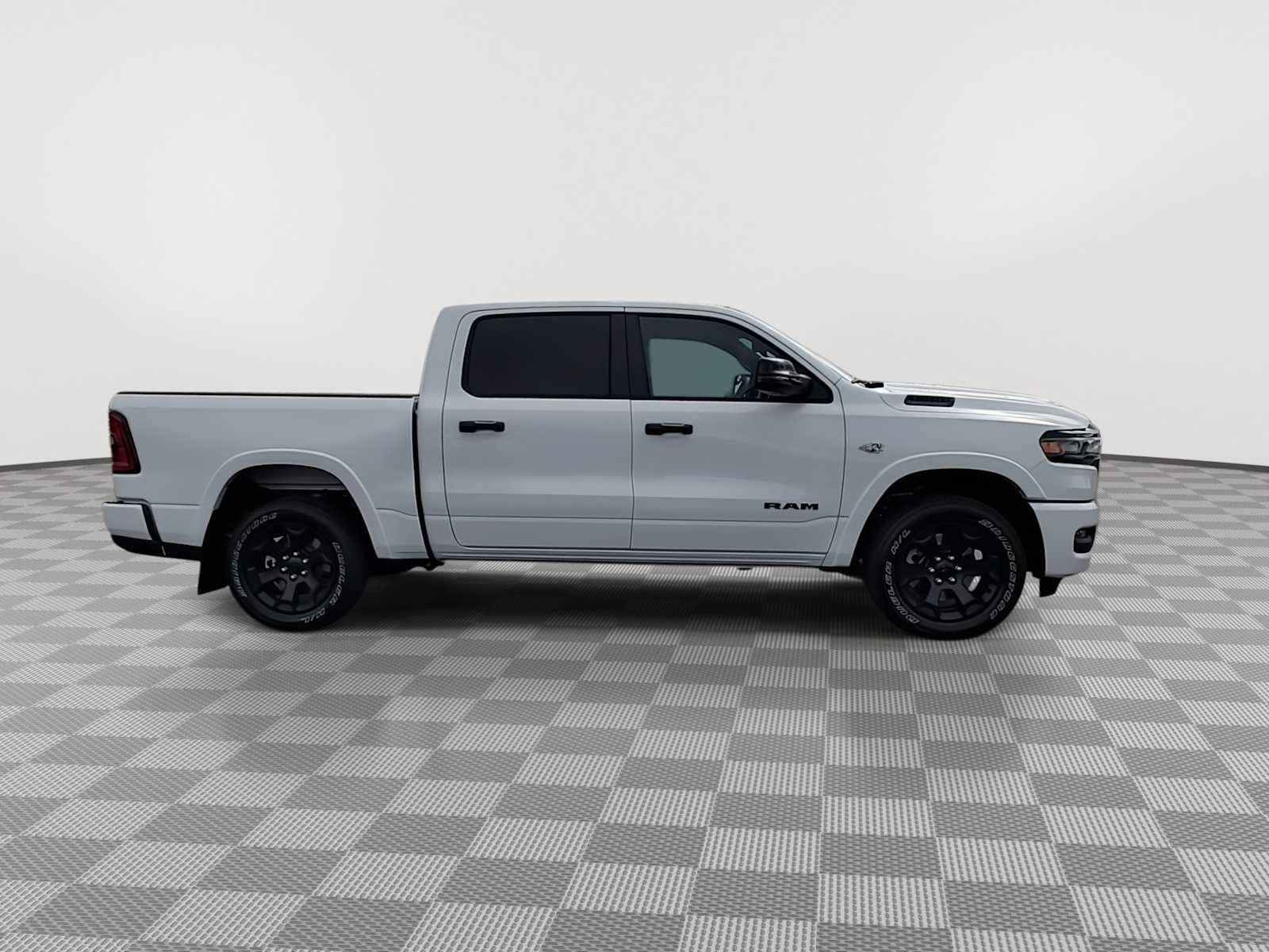 Thumbnail: 2026 RAM 1500 - 9