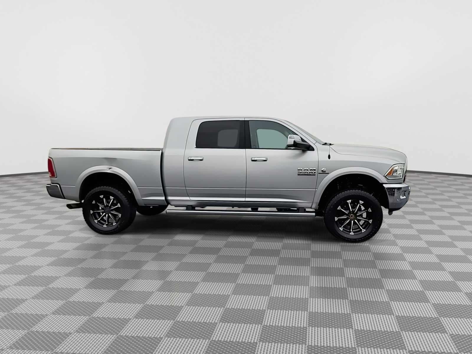 Thumbnail: 2017 RAM 3500 - 9