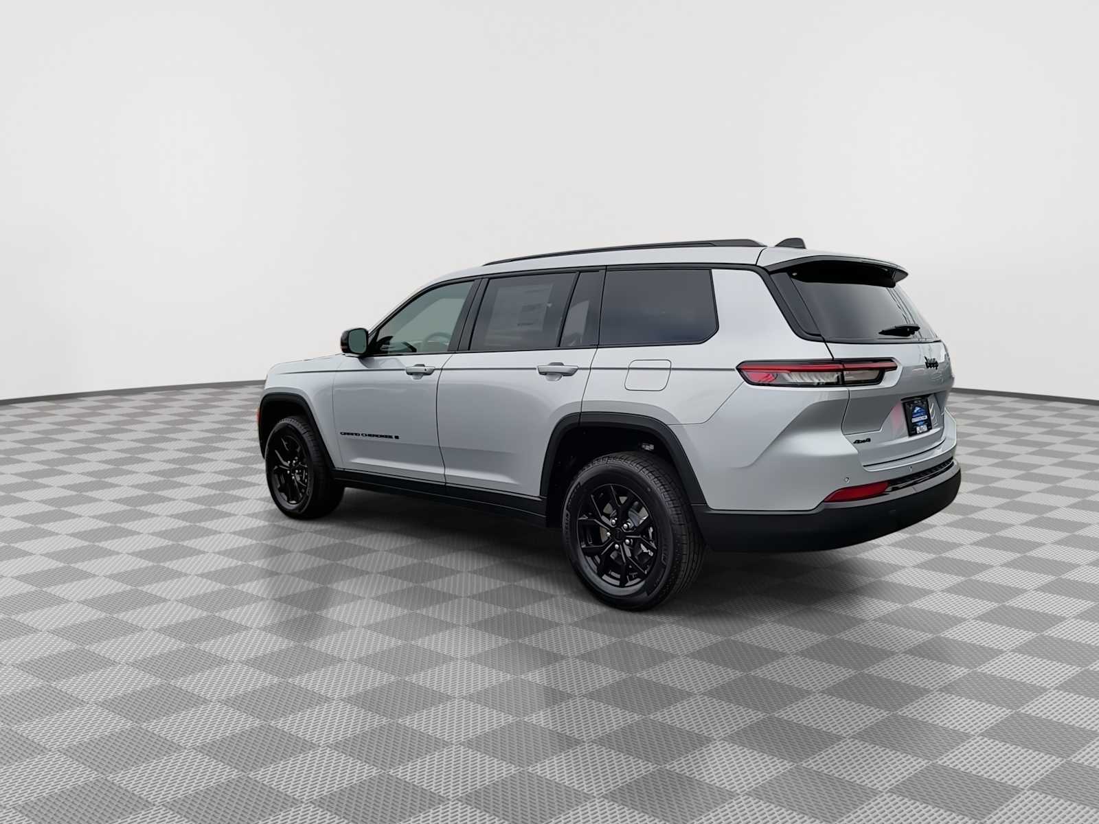 Thumbnail: 2025 Jeep Grand Cherokee - 6