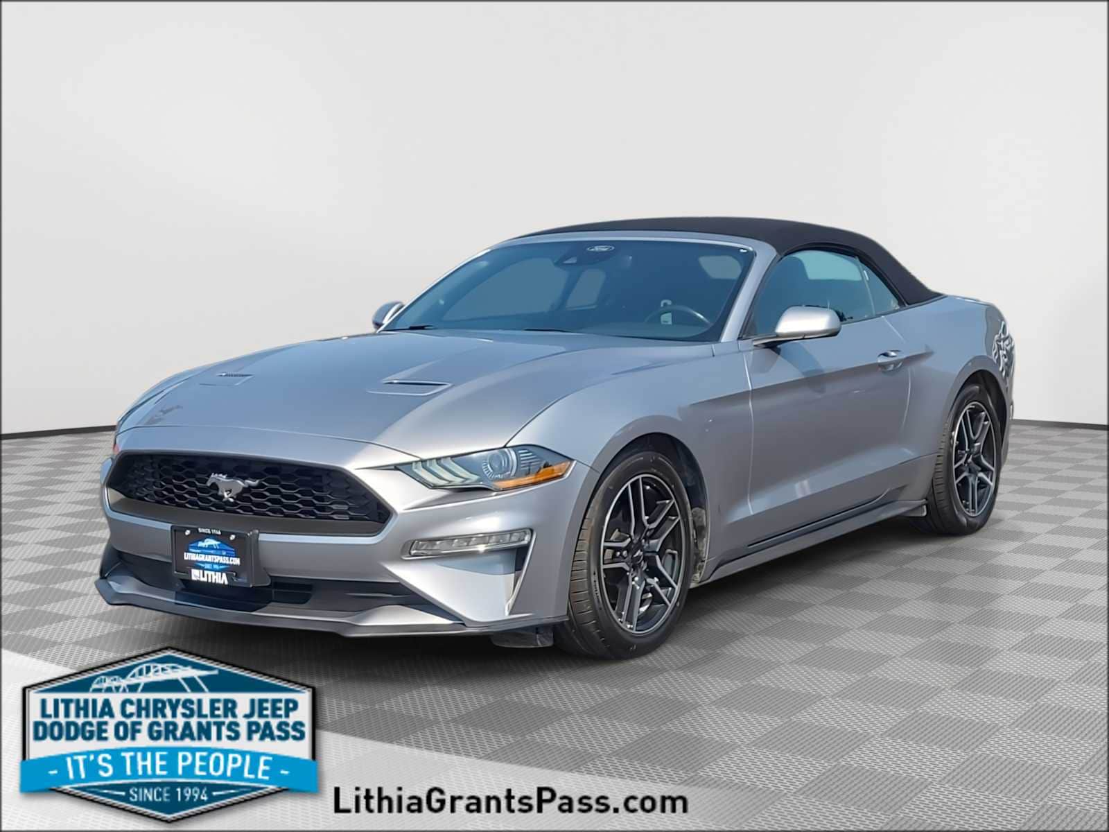 2023 Ford Mustang EcoBoost Premium's photo