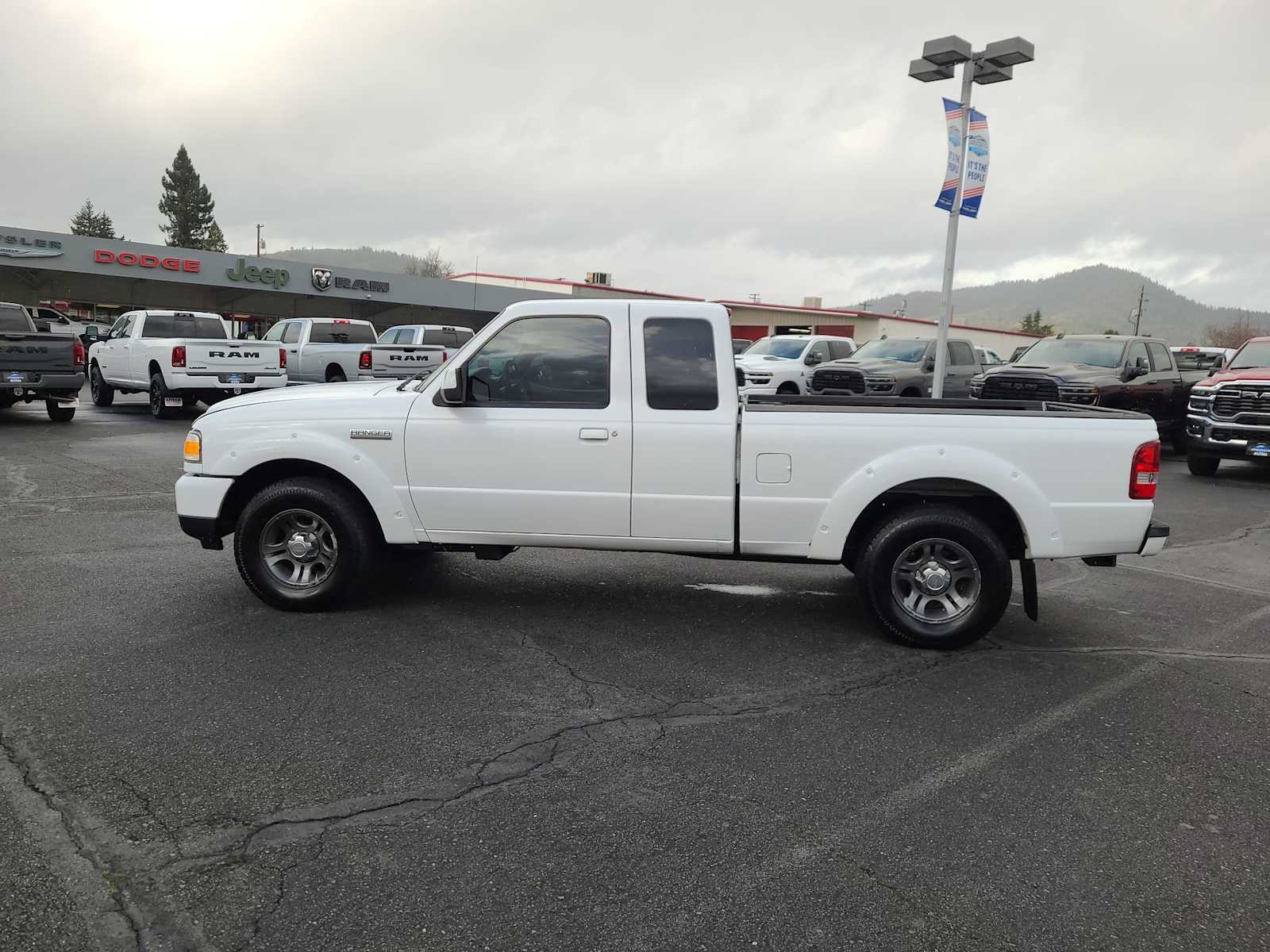 Thumbnail: 2010 Ford Ranger - 11