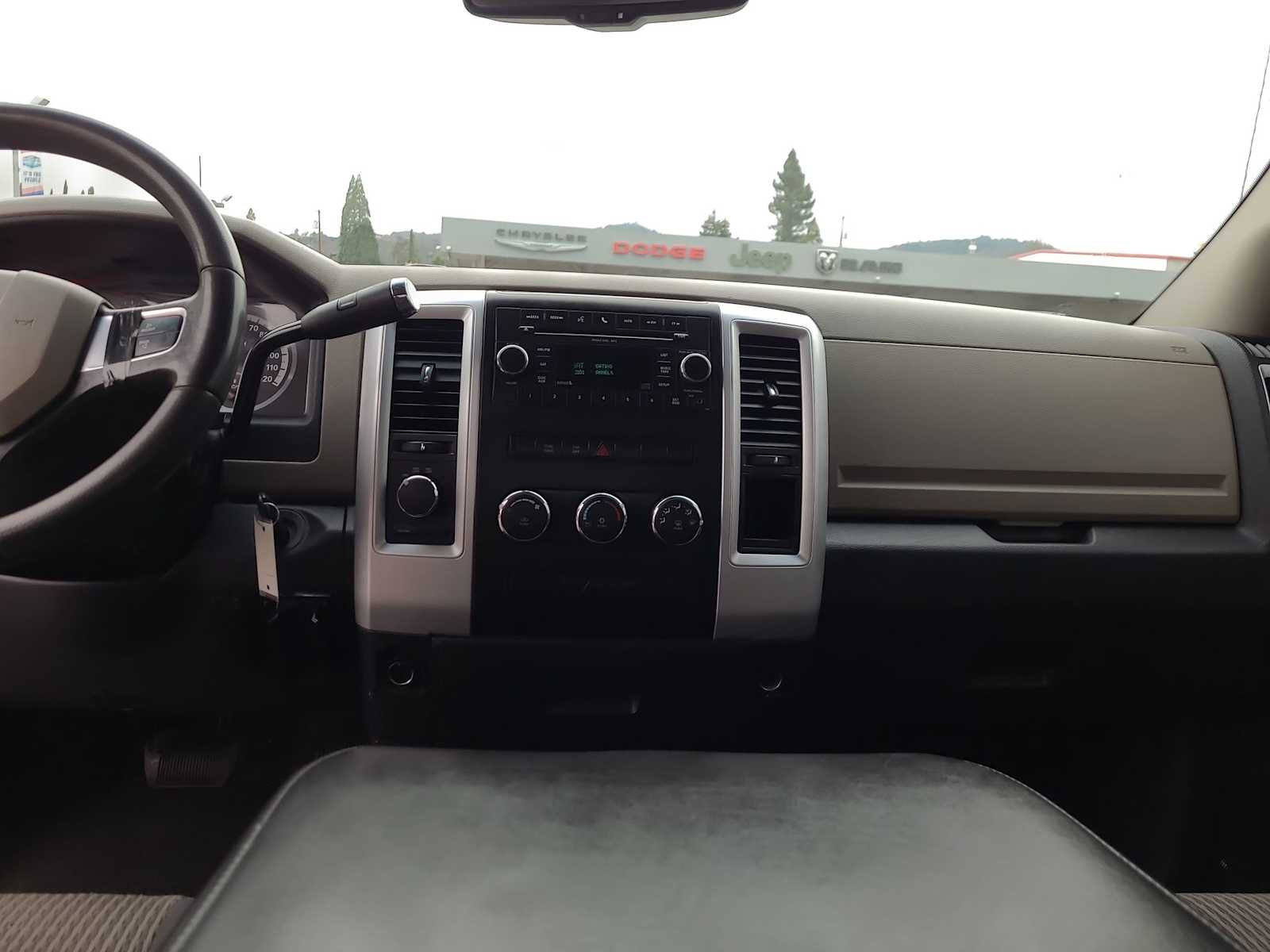 Thumbnail: 2010 Dodge Ram 1500 - 18