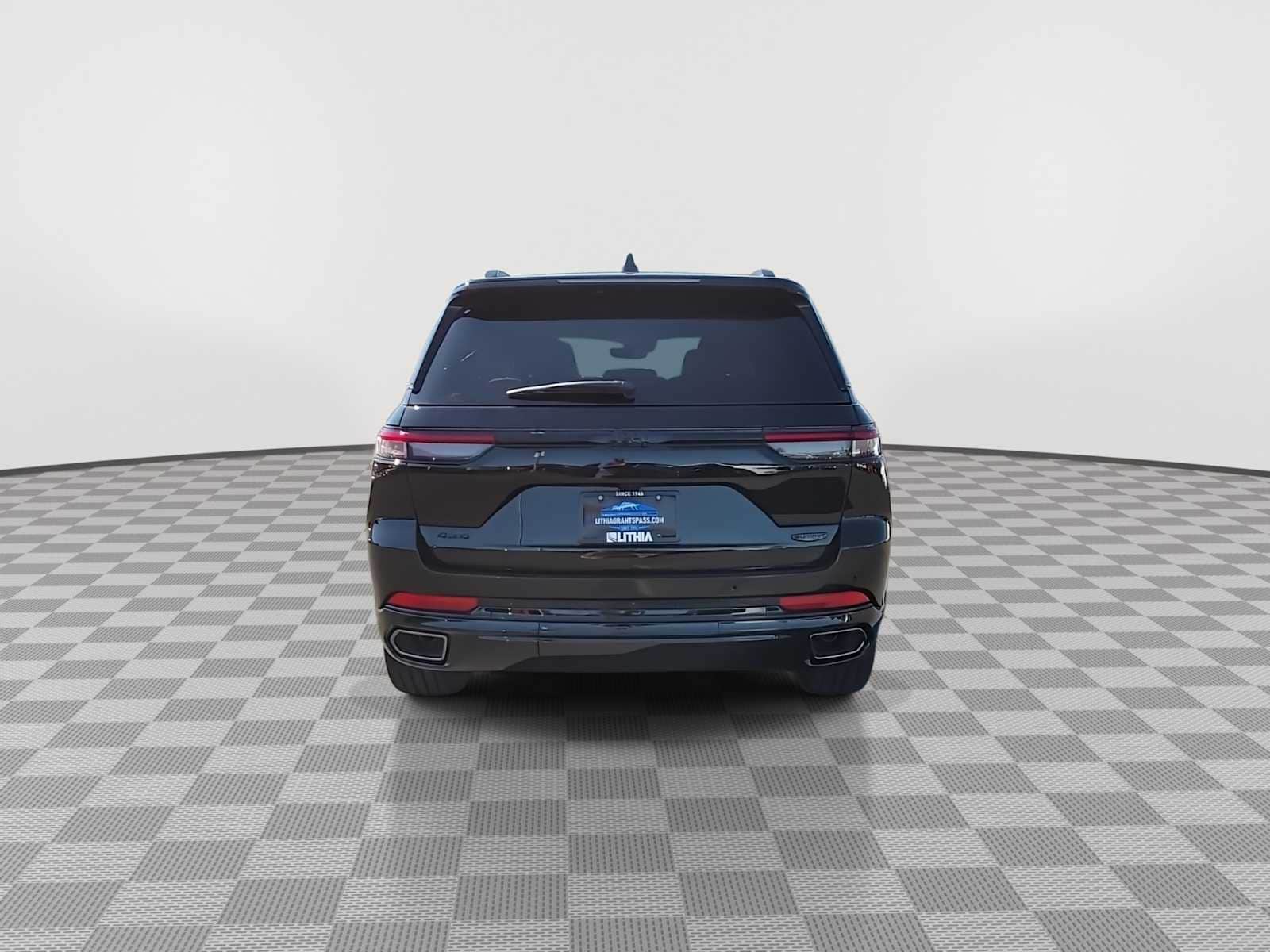 Thumbnail: 2025 Jeep Grand Cherokee - 7