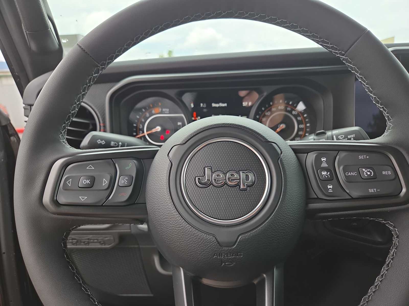 Thumbnail: 2026 Jeep Wrangler - 23