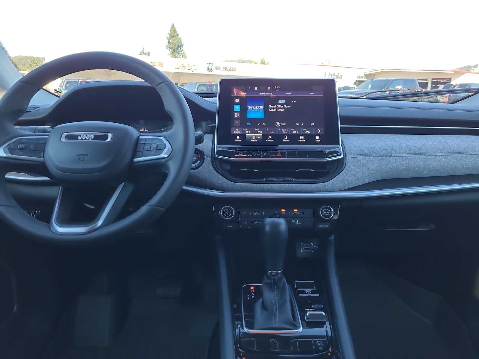 Thumbnail: 2022 Jeep Compass - 18
