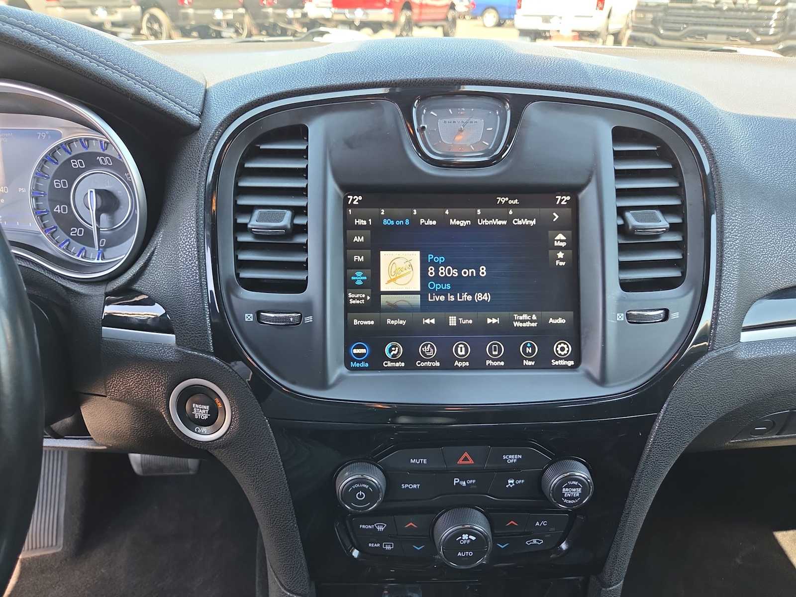 Photo 24