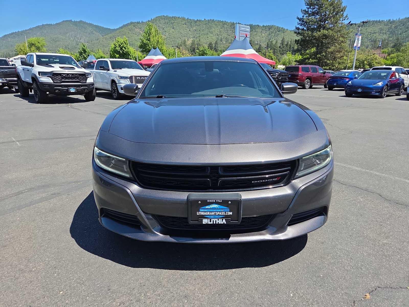 Thumbnail: 2022 Dodge Charger - 14