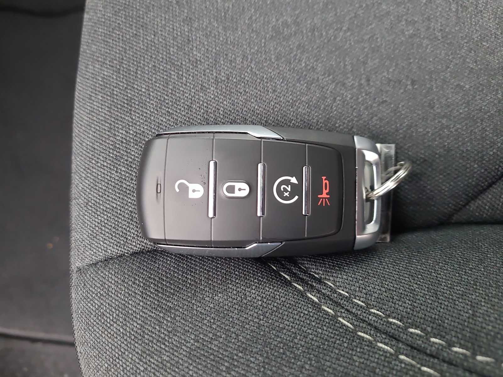 Thumbnail: 2026 RAM 1500 - 28