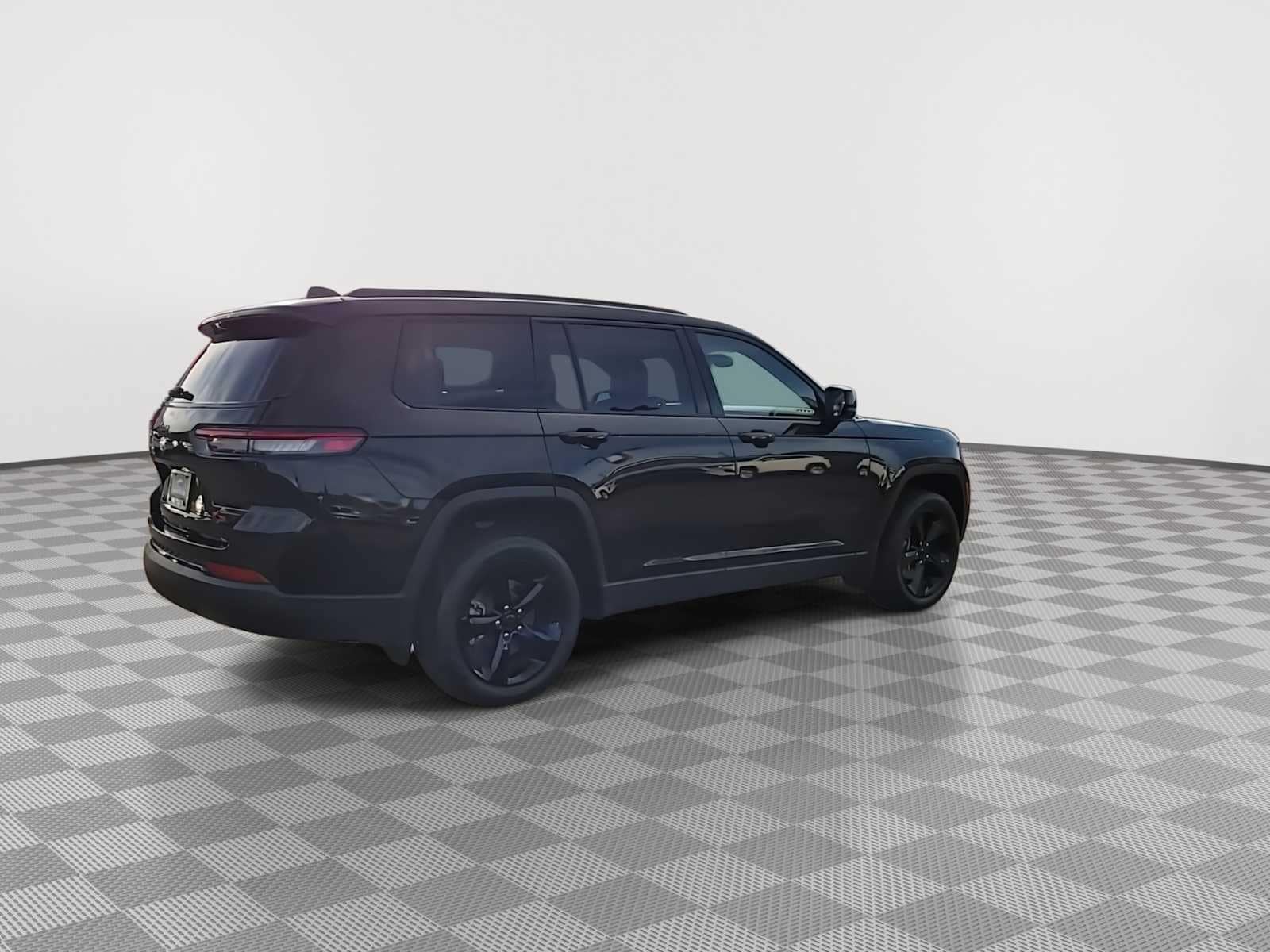 Thumbnail: 2022 Jeep Grand Cherokee L - 8