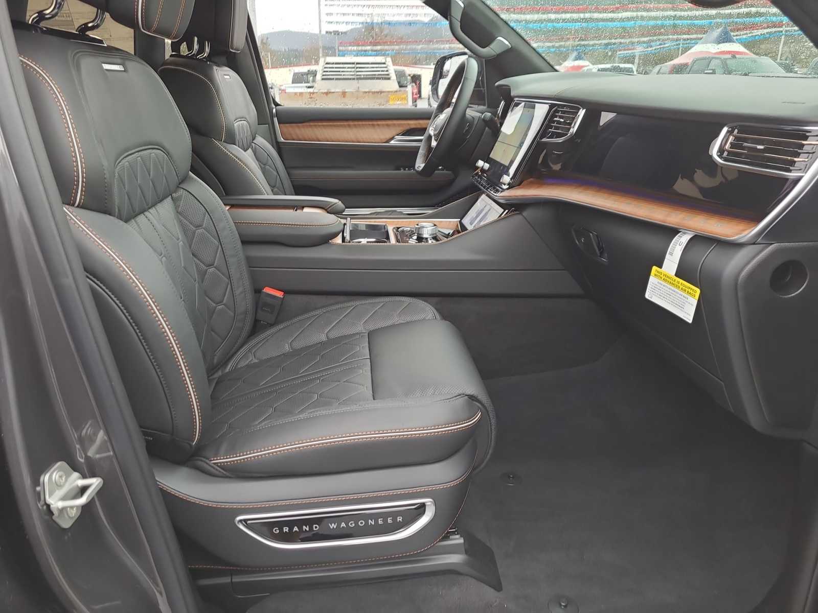 2024 Jeep Grand Wagoneer Series III 22