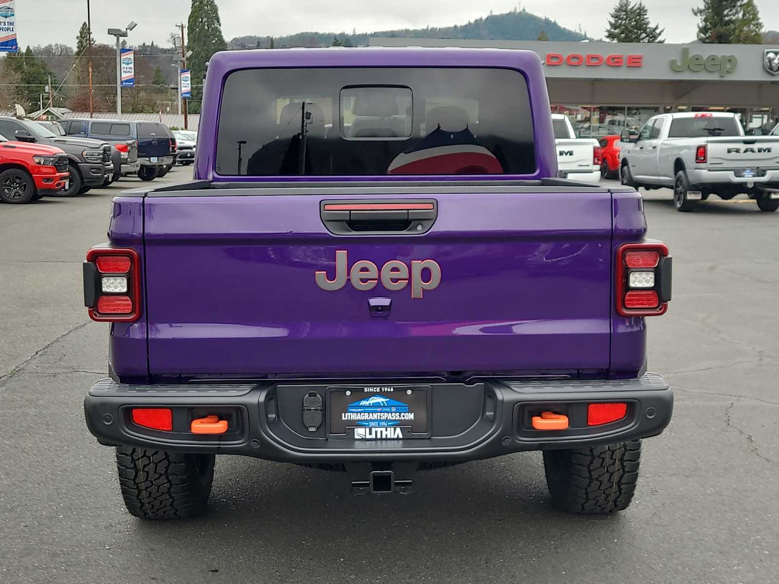 Thumbnail: 2026 Jeep Gladiator - 13