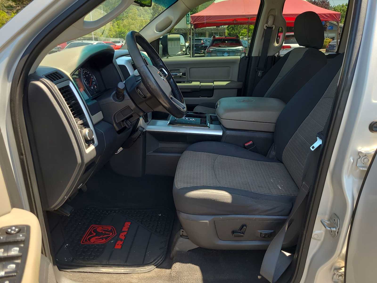 Thumbnail: 2010 Dodge Ram 1500 - 19