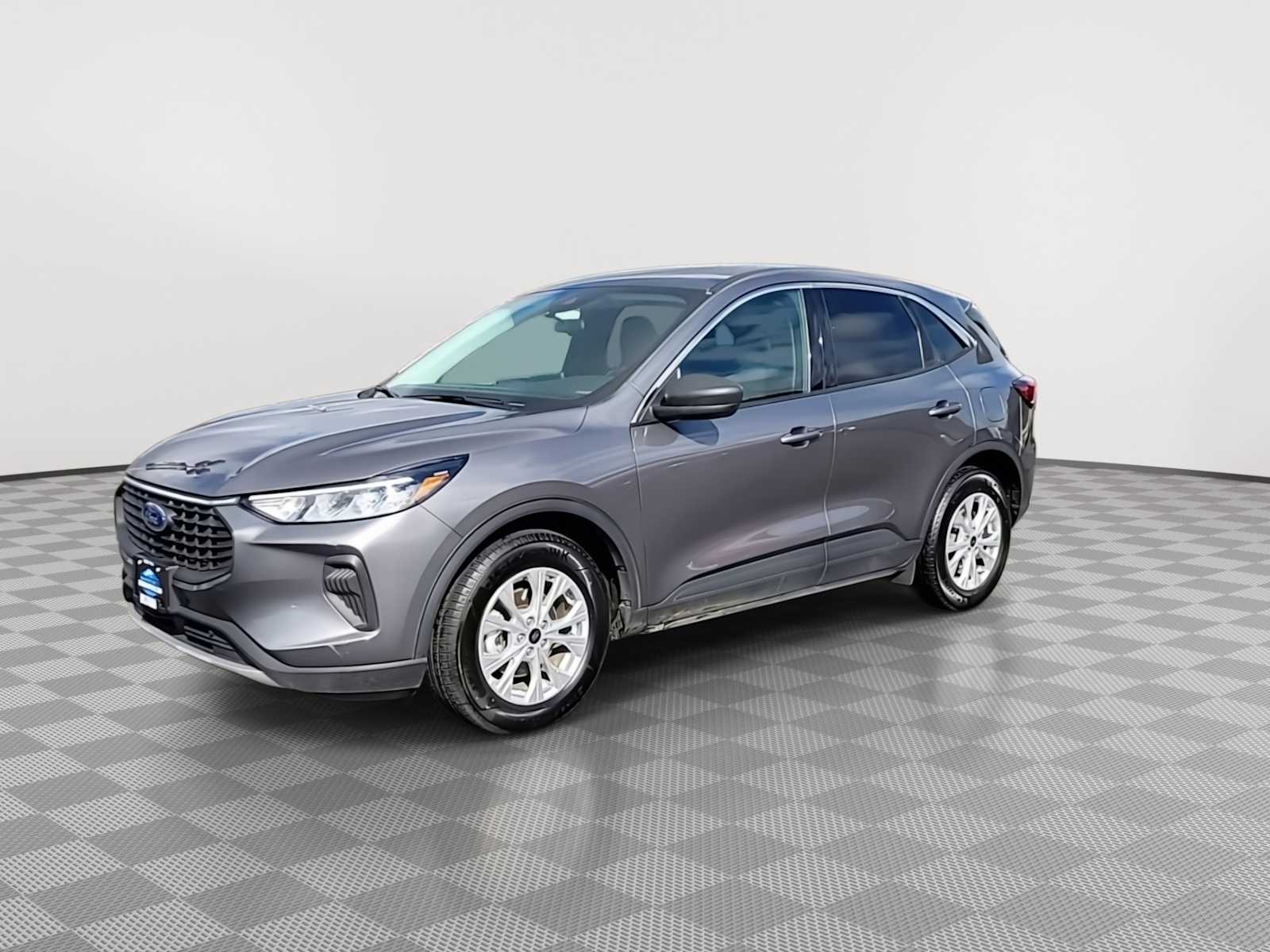 Thumbnail: 2024 Ford Escape - 4