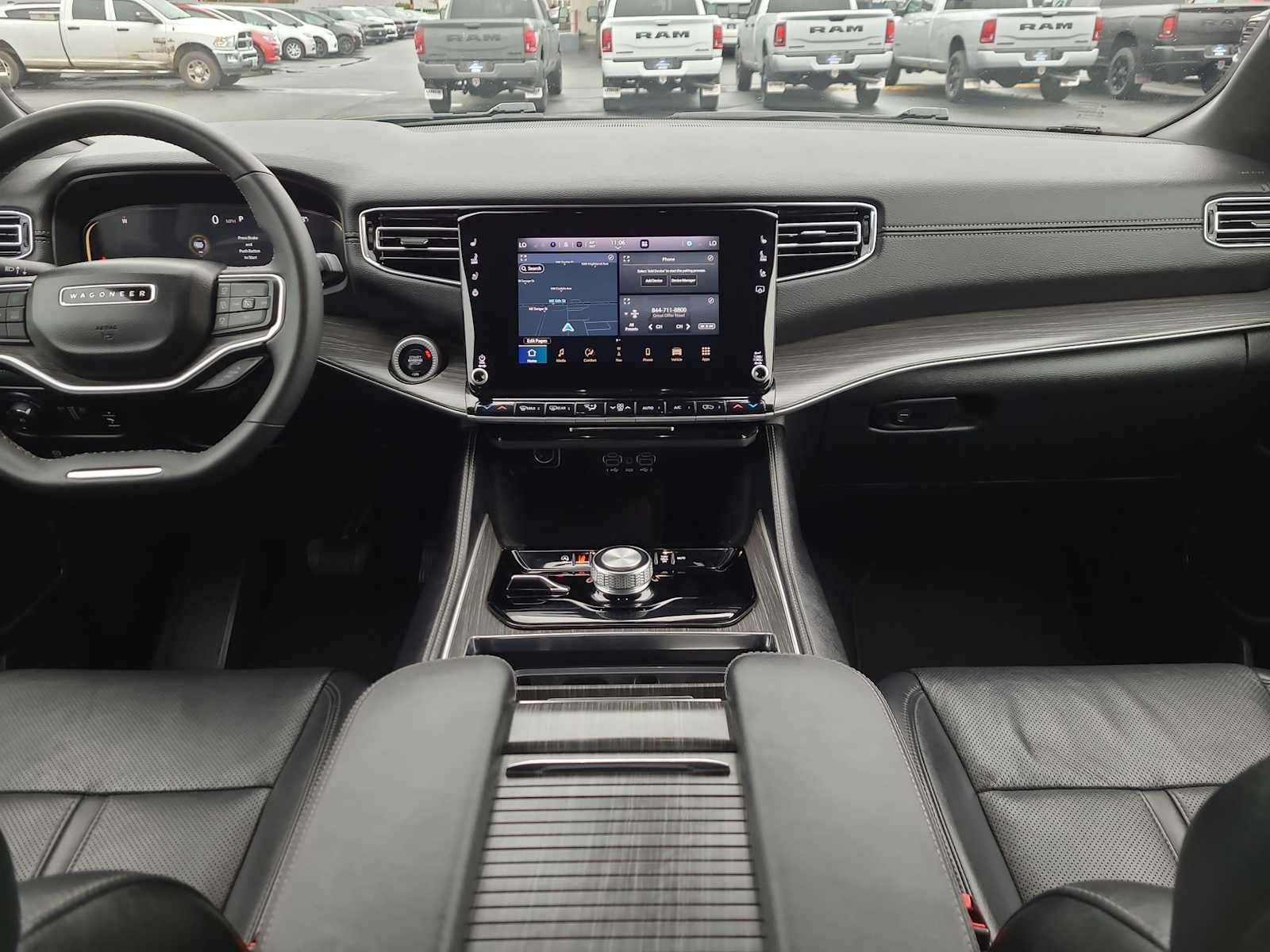 Thumbnail: 2024 Jeep Wagoneer - 18