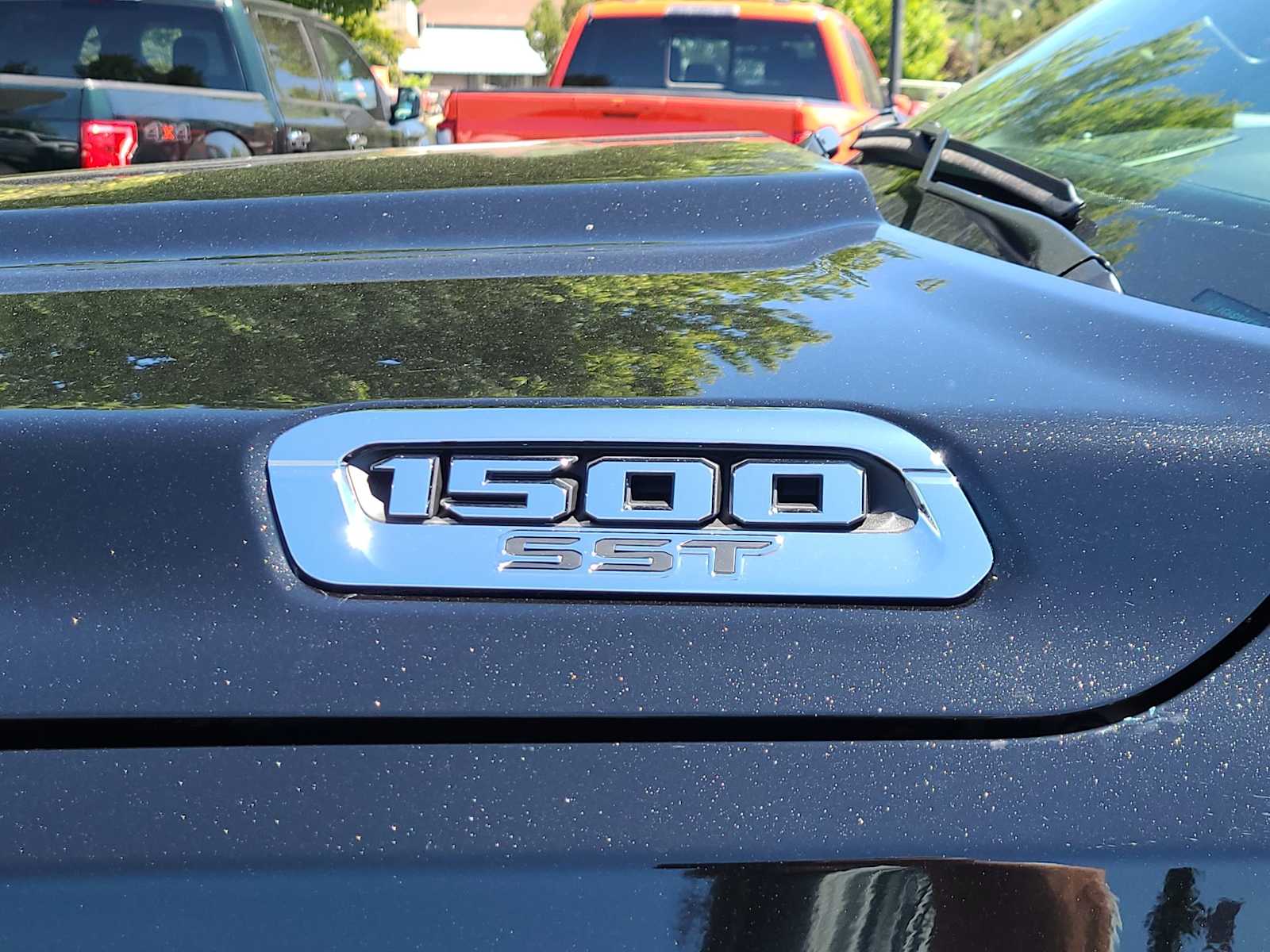 Thumbnail: 2025 RAM 1500 - 15