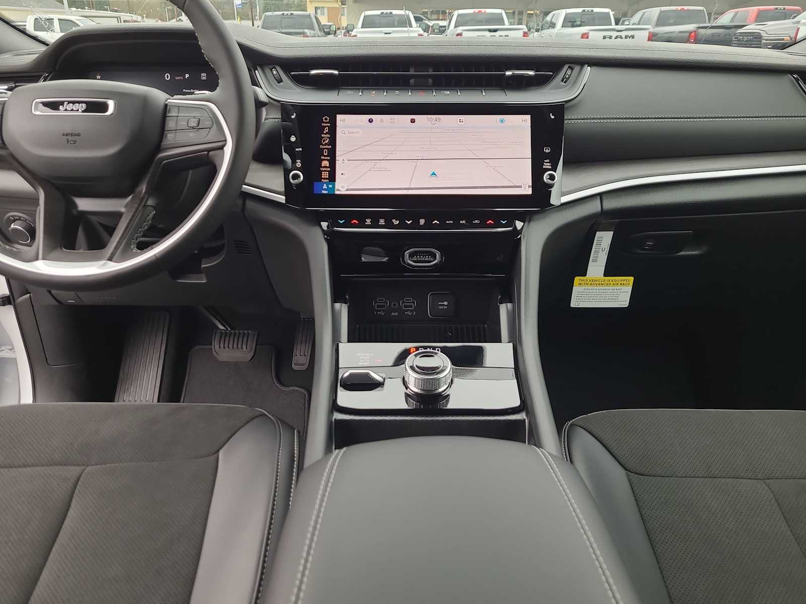 Thumbnail: 2026 Jeep Grand Cherokee - 18