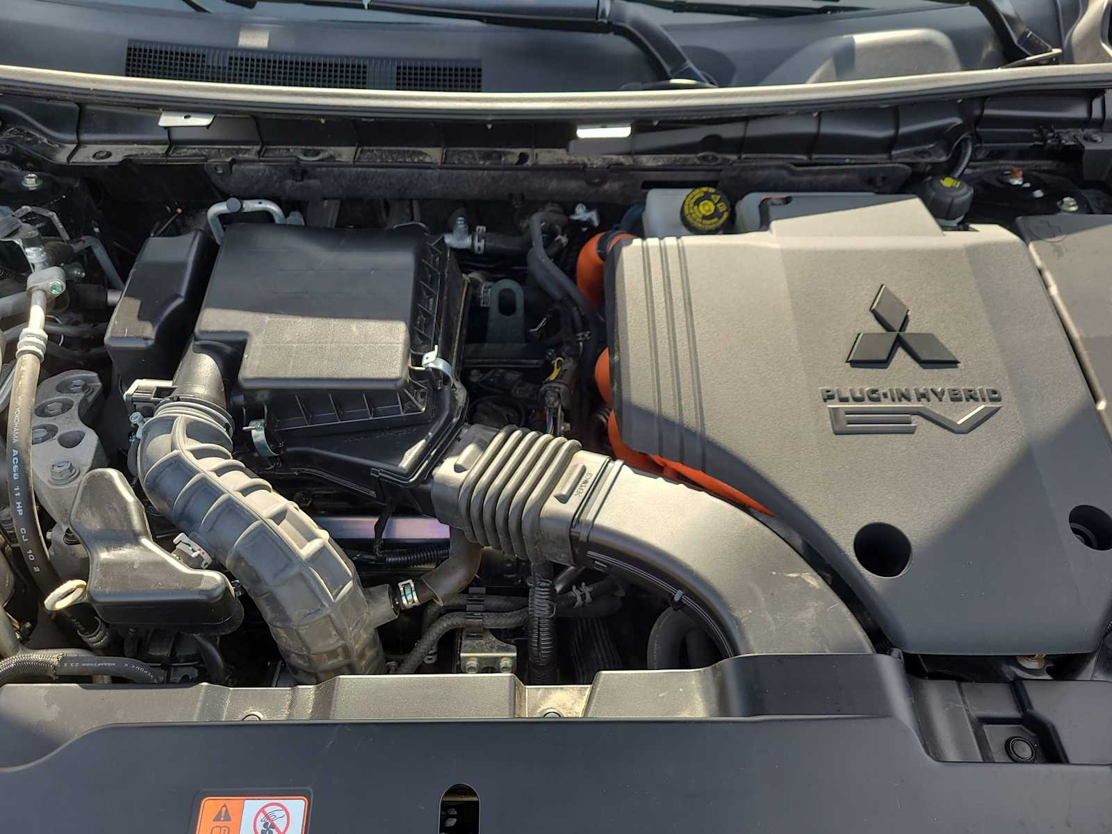 Thumbnail: 2024 Mitsubishi Outlander - 17