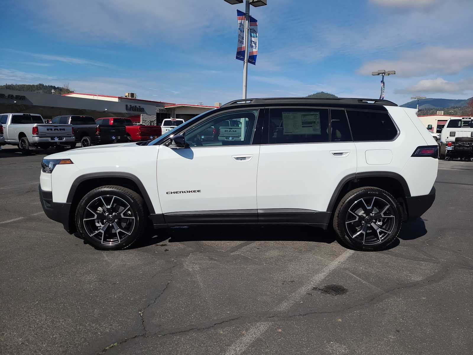 Thumbnail: 2026 Jeep Cherokee - 11