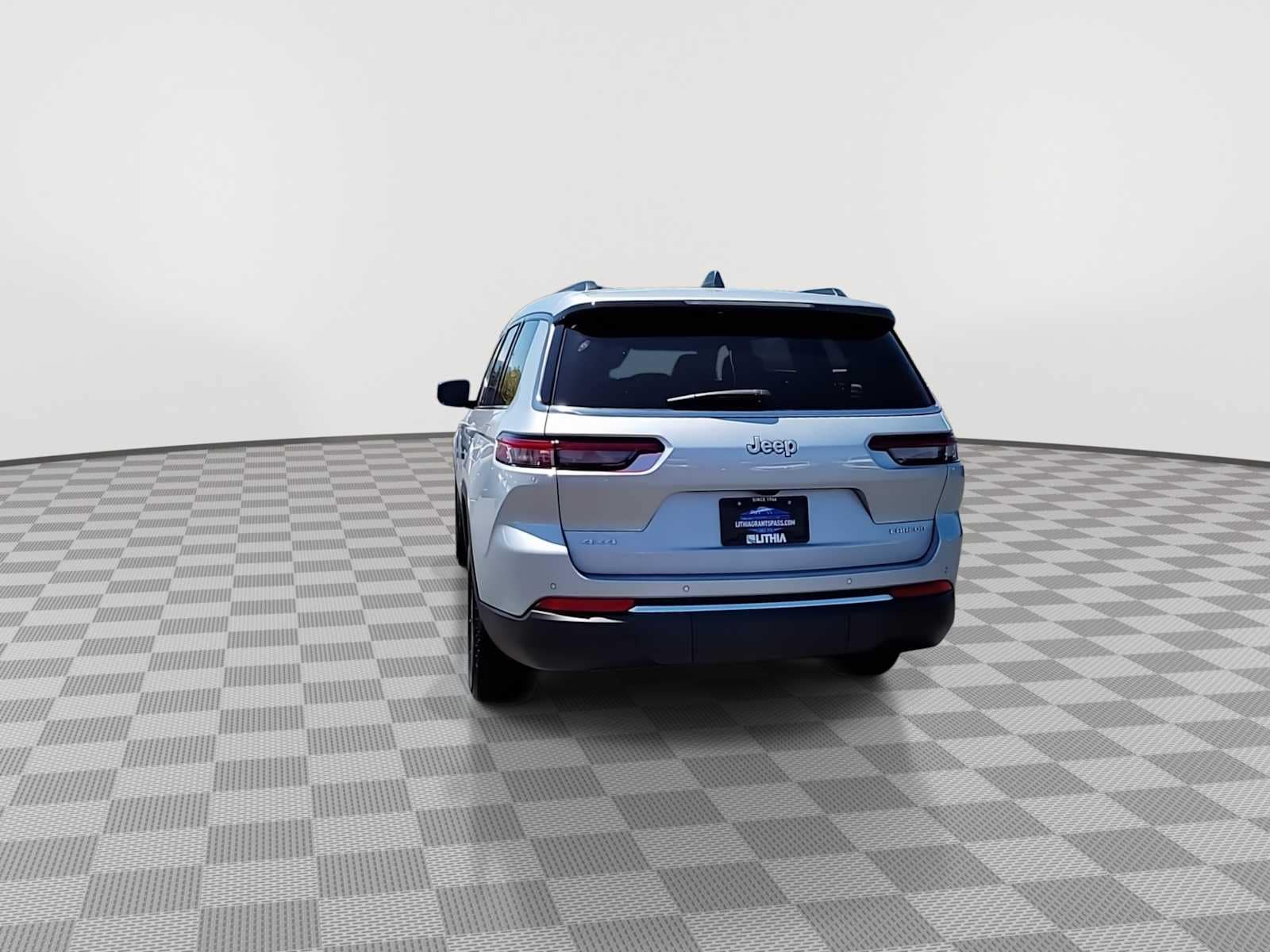 Thumbnail: 2025 Jeep Grand Cherokee - 7