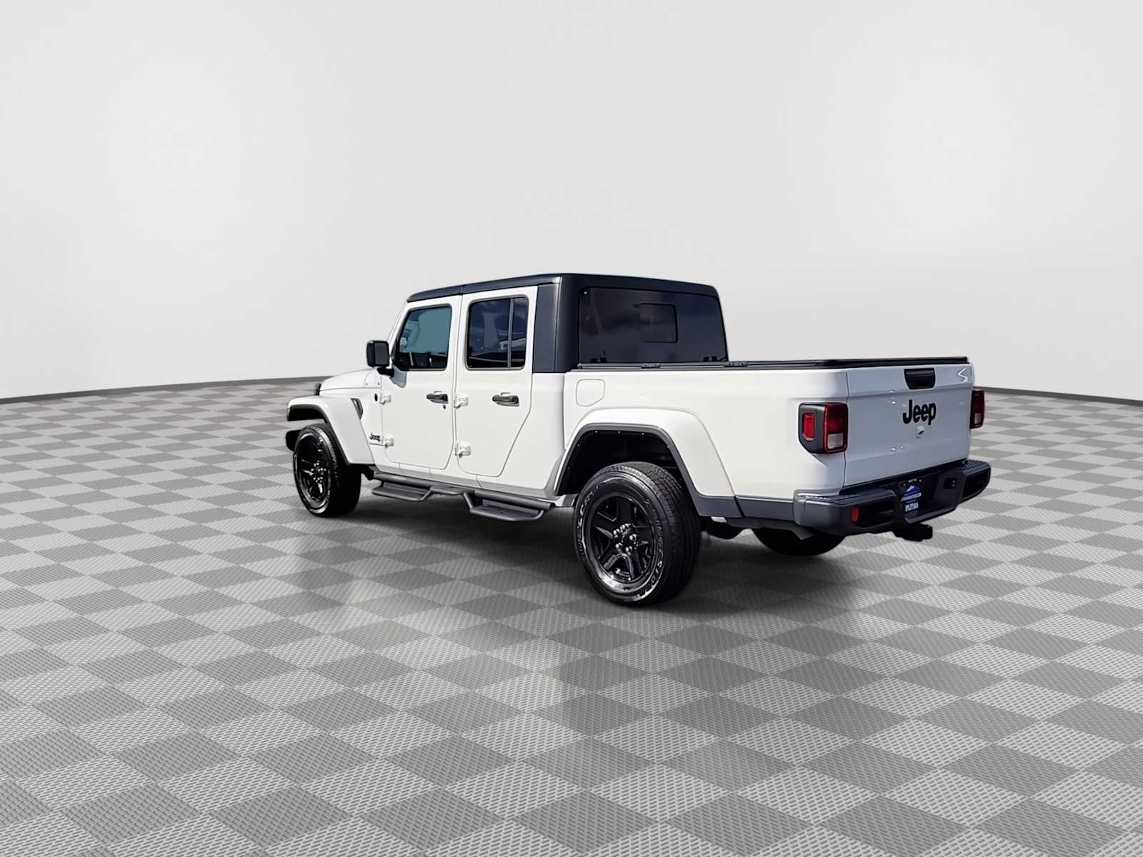 Thumbnail: 2021 Jeep Gladiator - 6