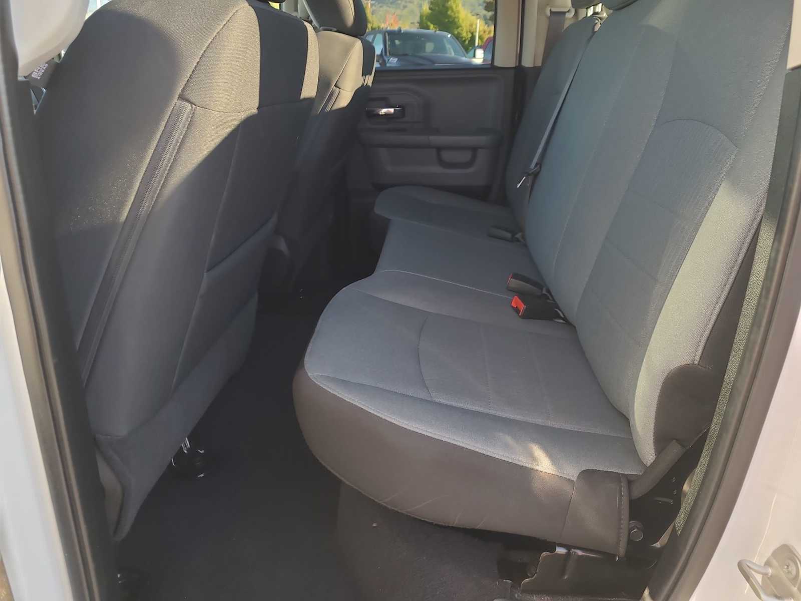 Thumbnail: 2024 RAM 1500 Classic - 21