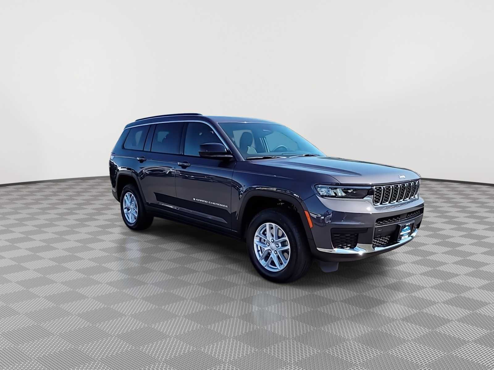 Thumbnail: 2025 Jeep Grand Cherokee - 2
