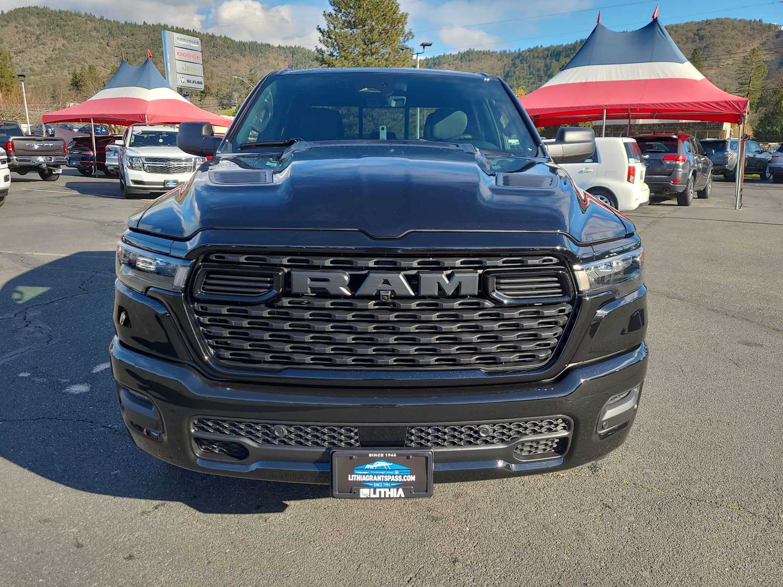 Thumbnail: 2026 RAM 1500 - 14