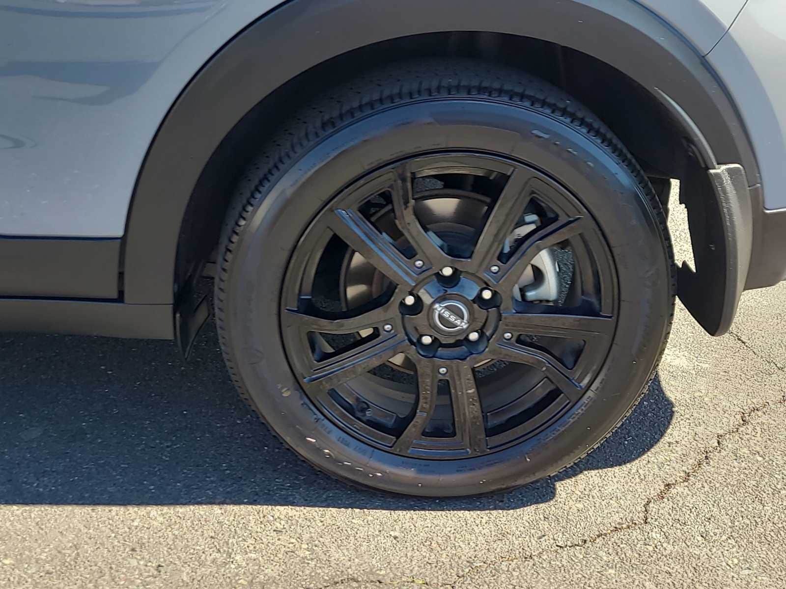 Thumbnail: 2023 Nissan Kicks - 16