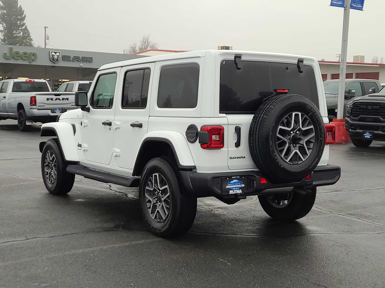 Thumbnail: 2026 Jeep Wrangler - 12