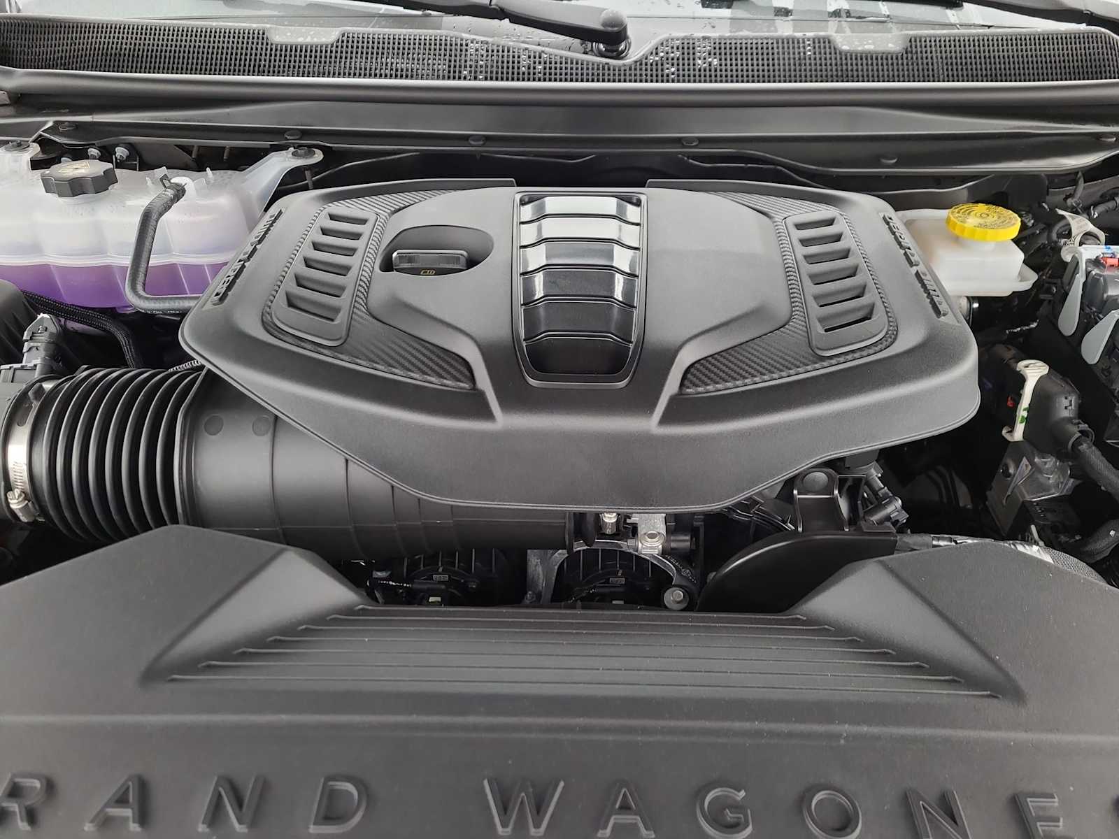 Thumbnail: 2026 Jeep Grand Wagoneer - 17