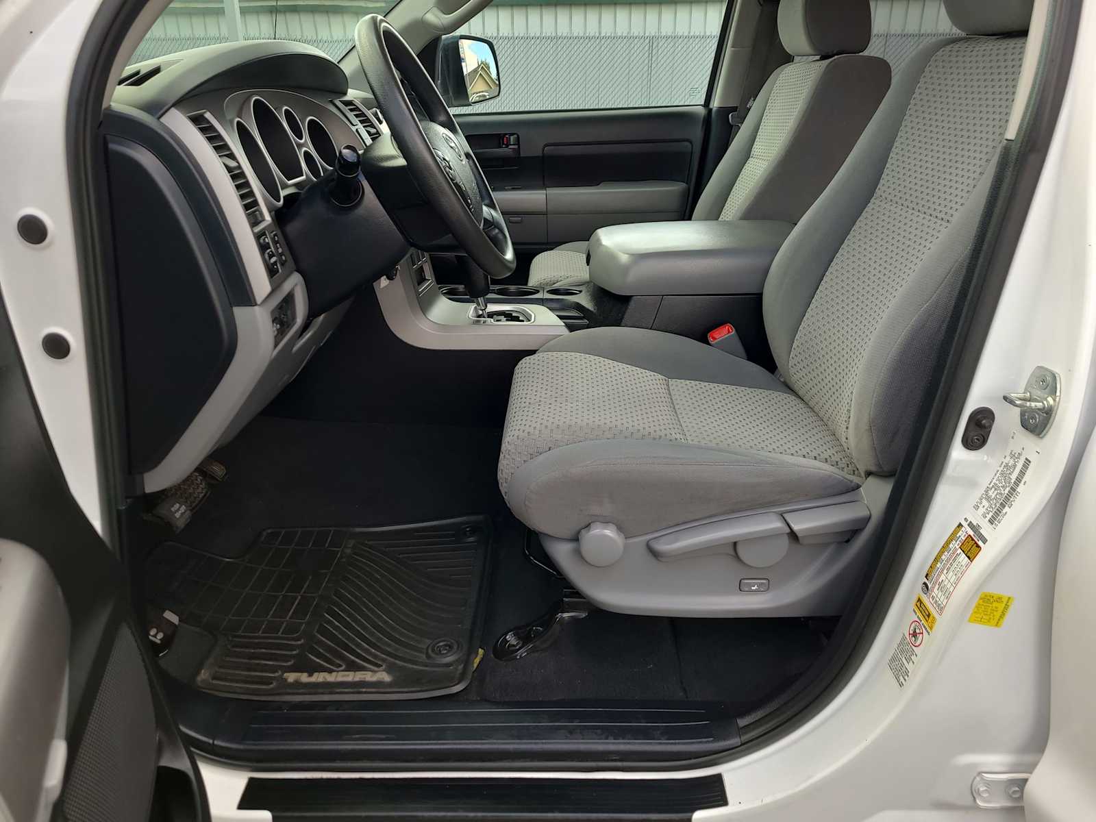 Thumbnail: 2012 Toyota Tundra - 19