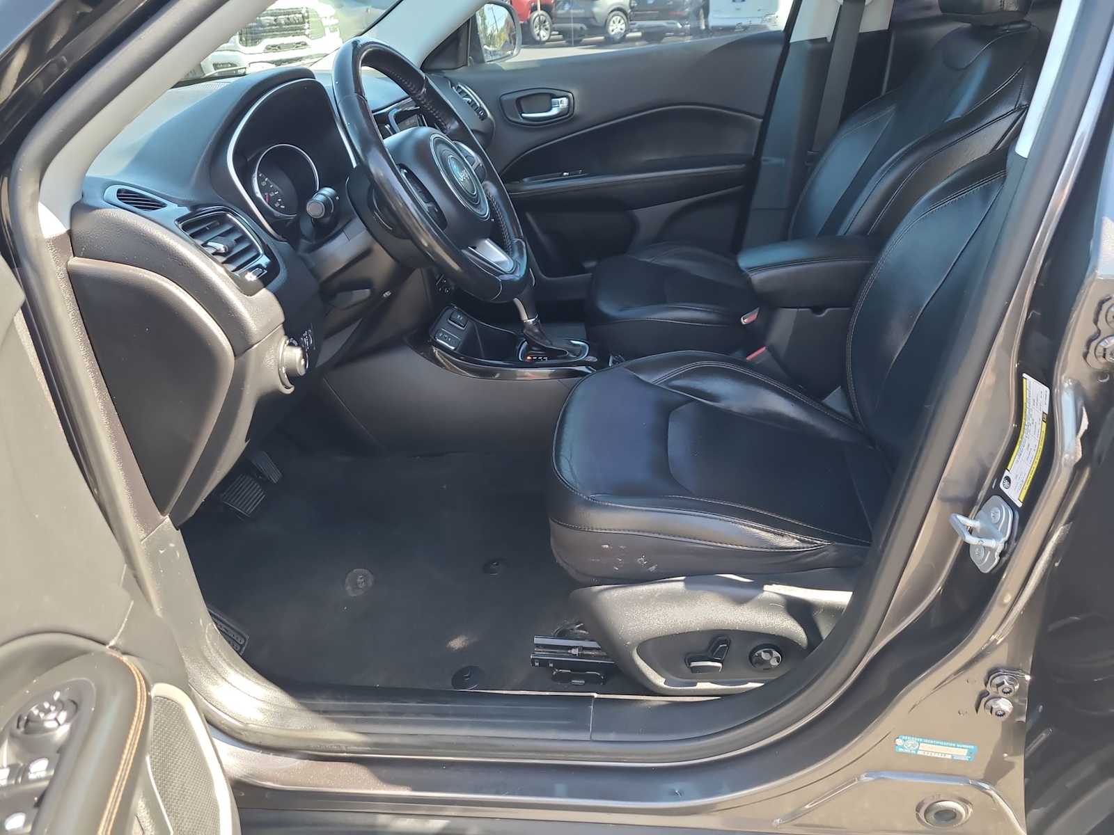 Thumbnail: 2019 Jeep Compass - 19