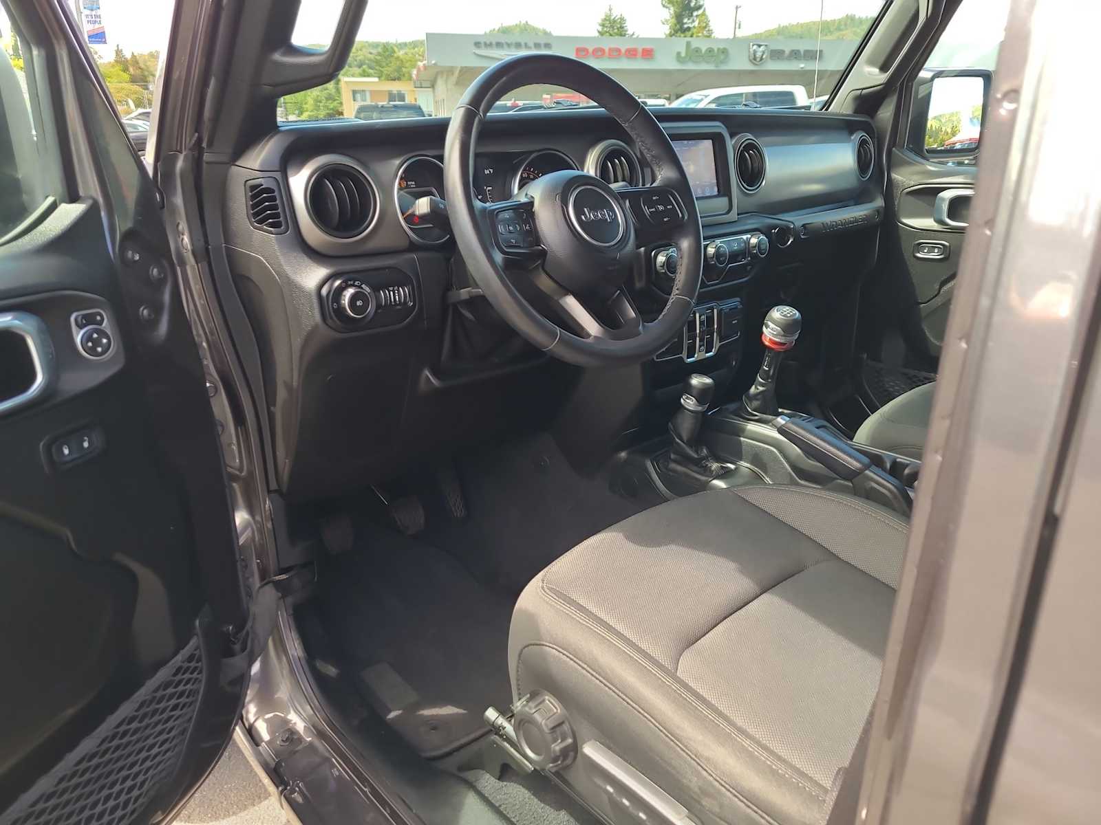 Thumbnail: 2021 Jeep Wrangler - 9