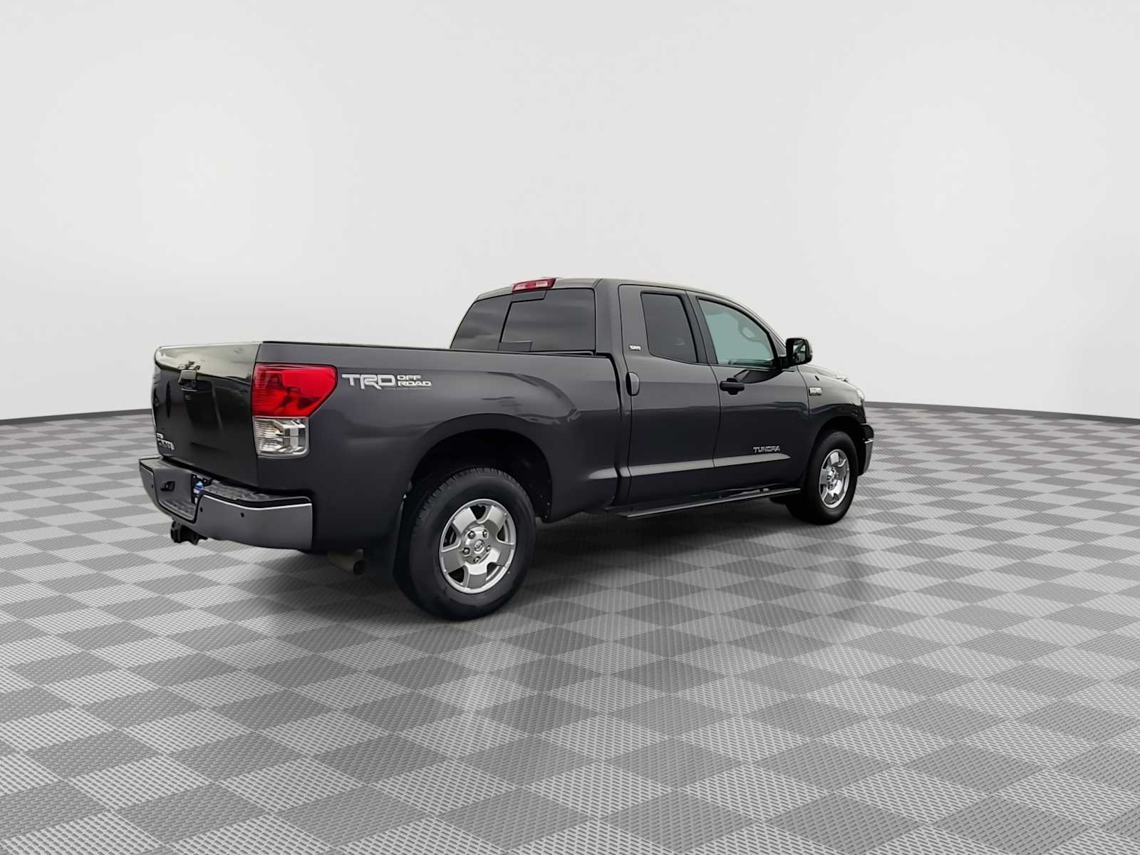 Thumbnail: 2011 Toyota Tundra - 8