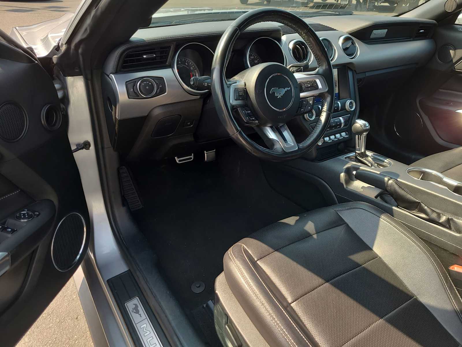 Thumbnail: 2023 Ford Mustang - 10