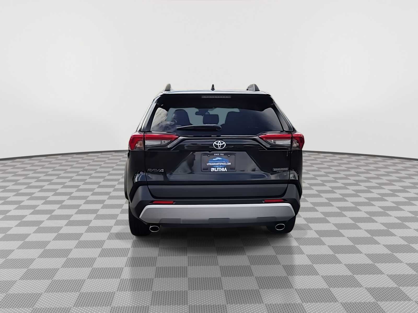 Thumbnail: 2024 Toyota RAV4 - 7