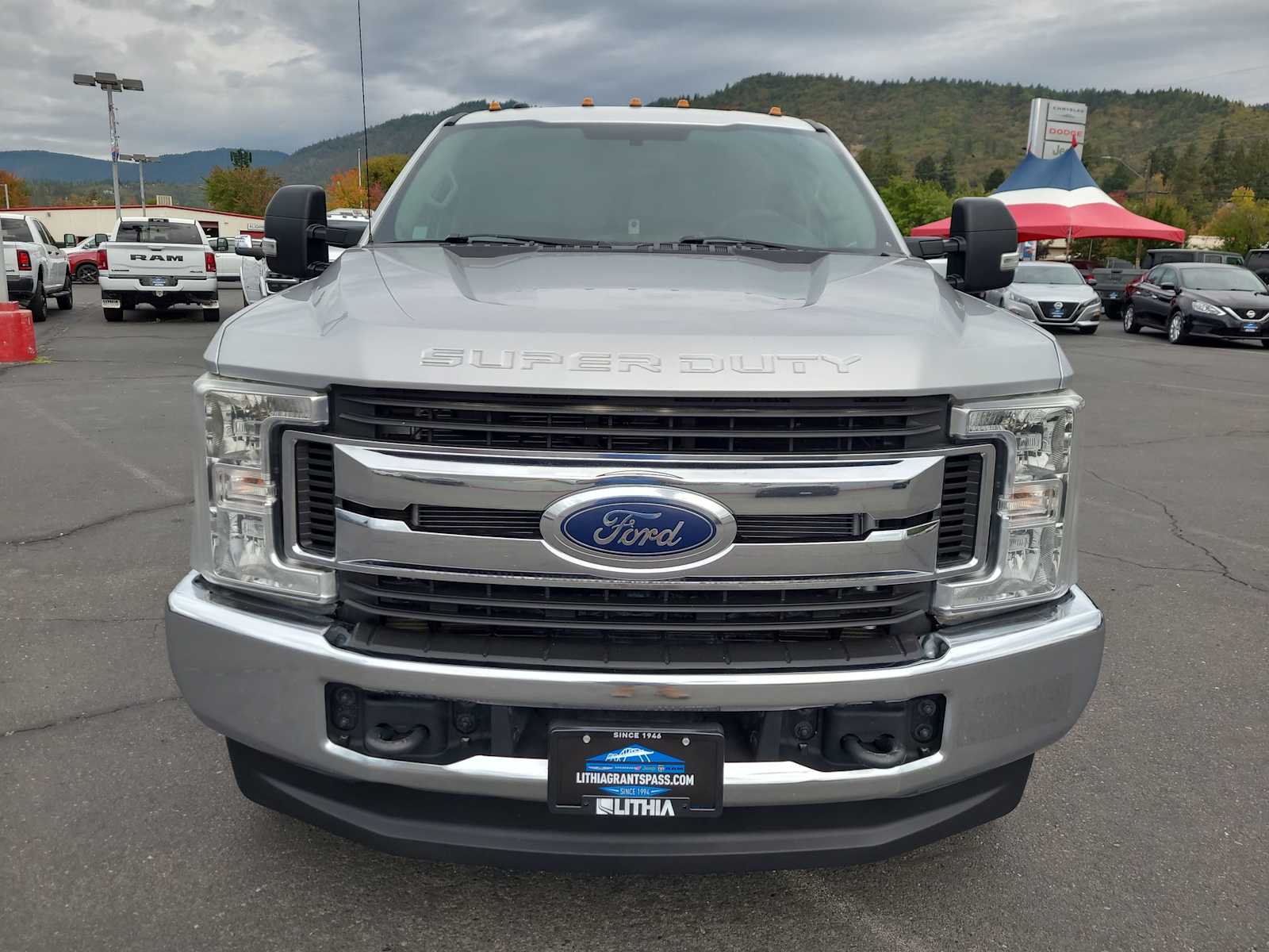 Thumbnail: 2019 Ford Econoline - 14