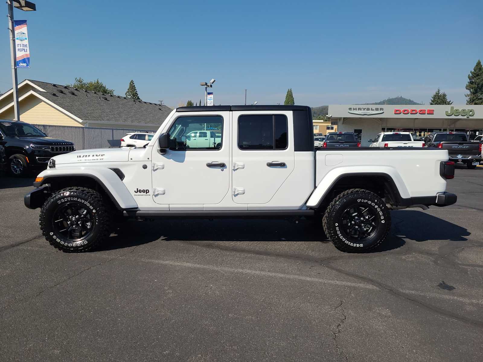 Thumbnail: 2025 Jeep Gladiator - 11