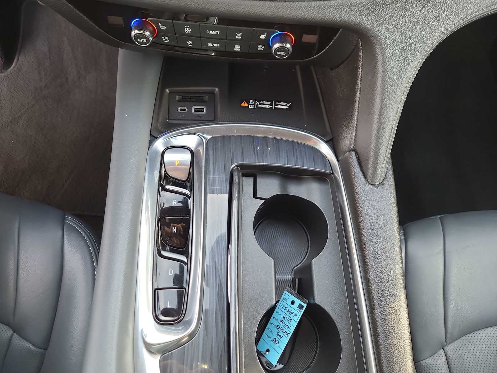 Thumbnail: 2024 Buick Enclave - 25