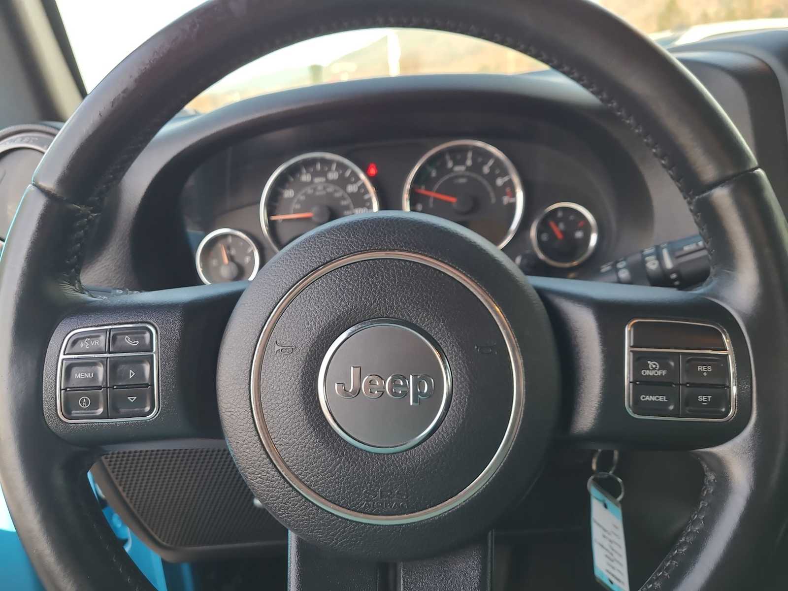 Thumbnail: 2017 Jeep Wrangler - 23