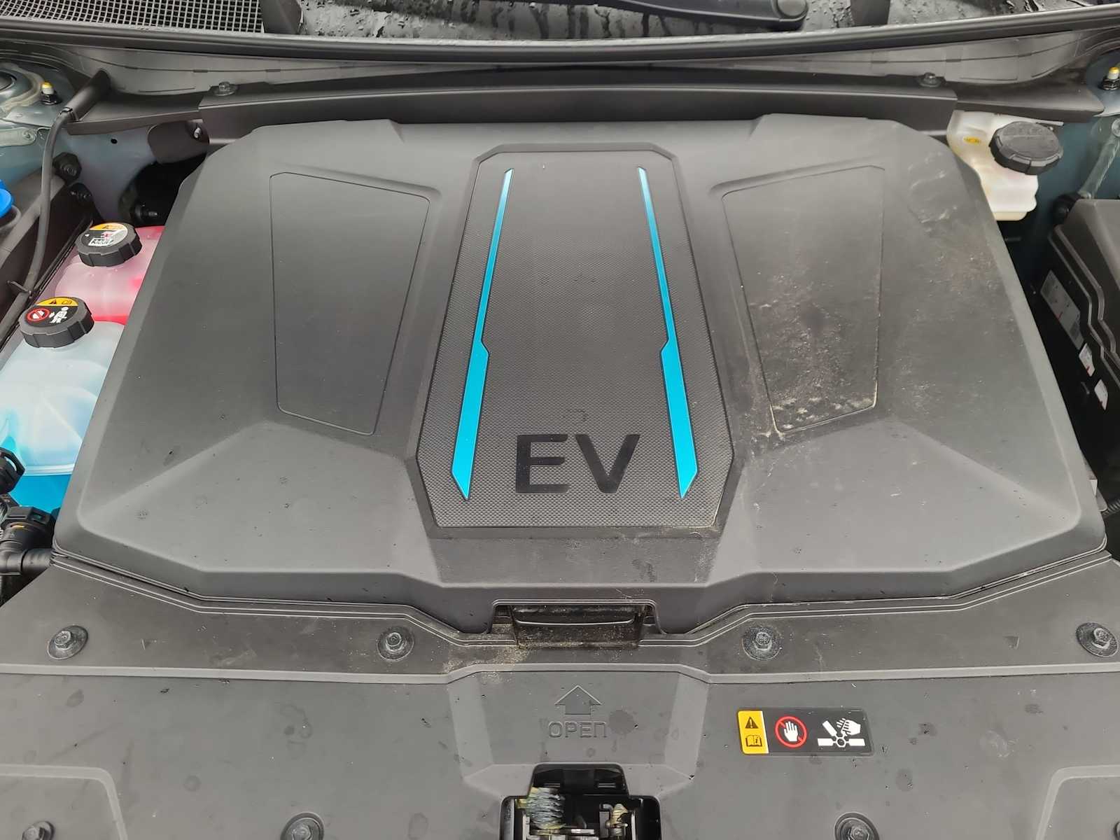 Thumbnail: 2024 Hyundai Ioniq 5 - 17