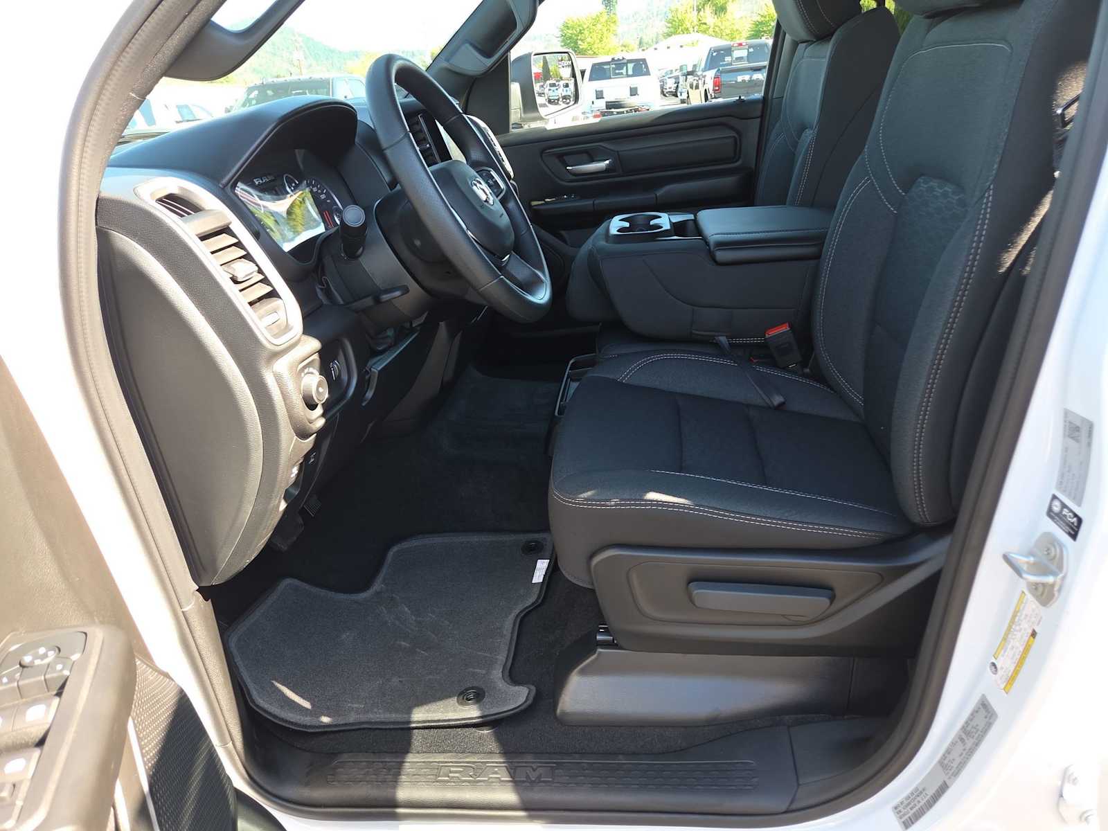 Thumbnail: 2026 RAM 1500 - 19