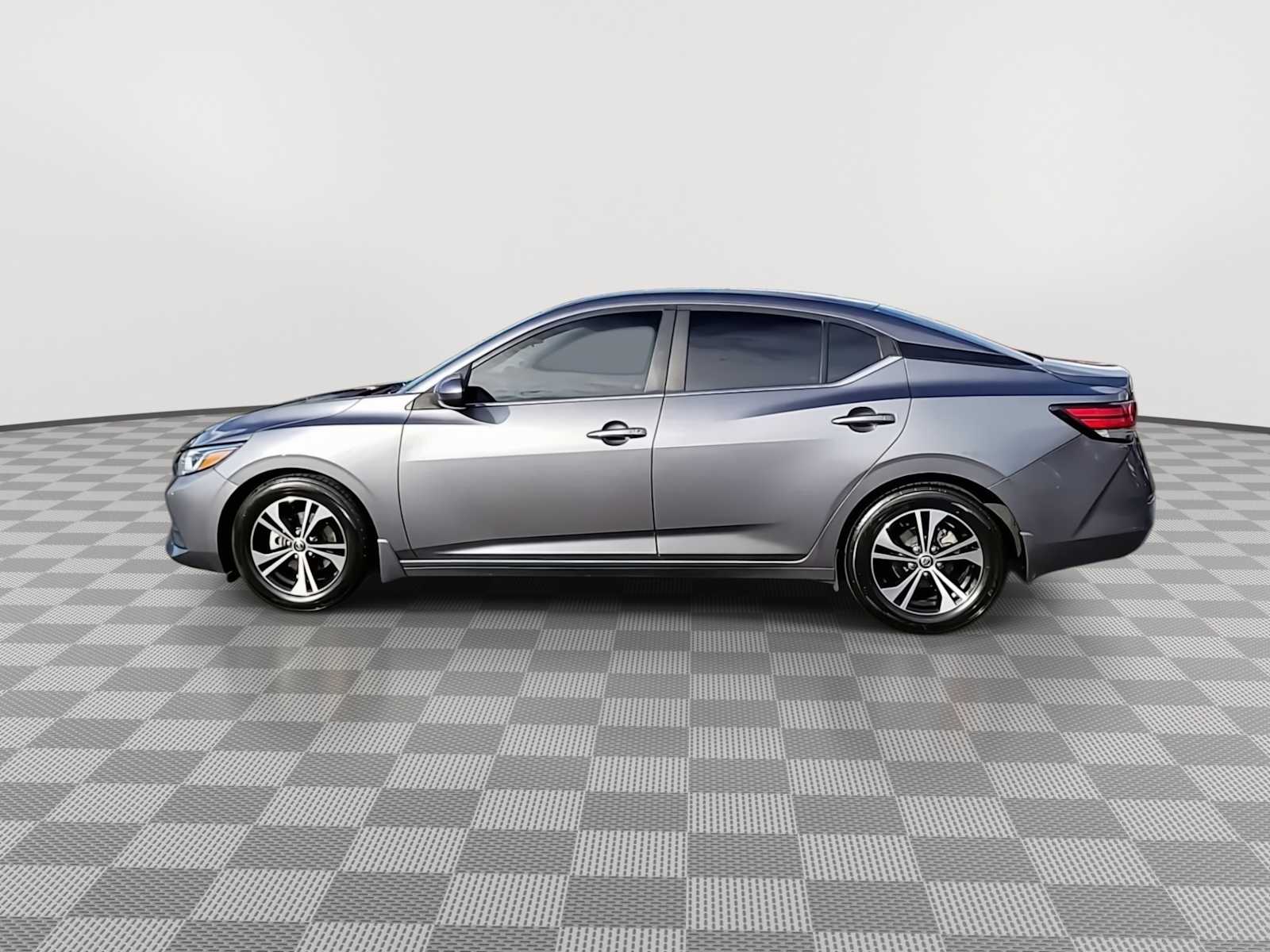 Thumbnail: 2022 Nissan Sentra - 5