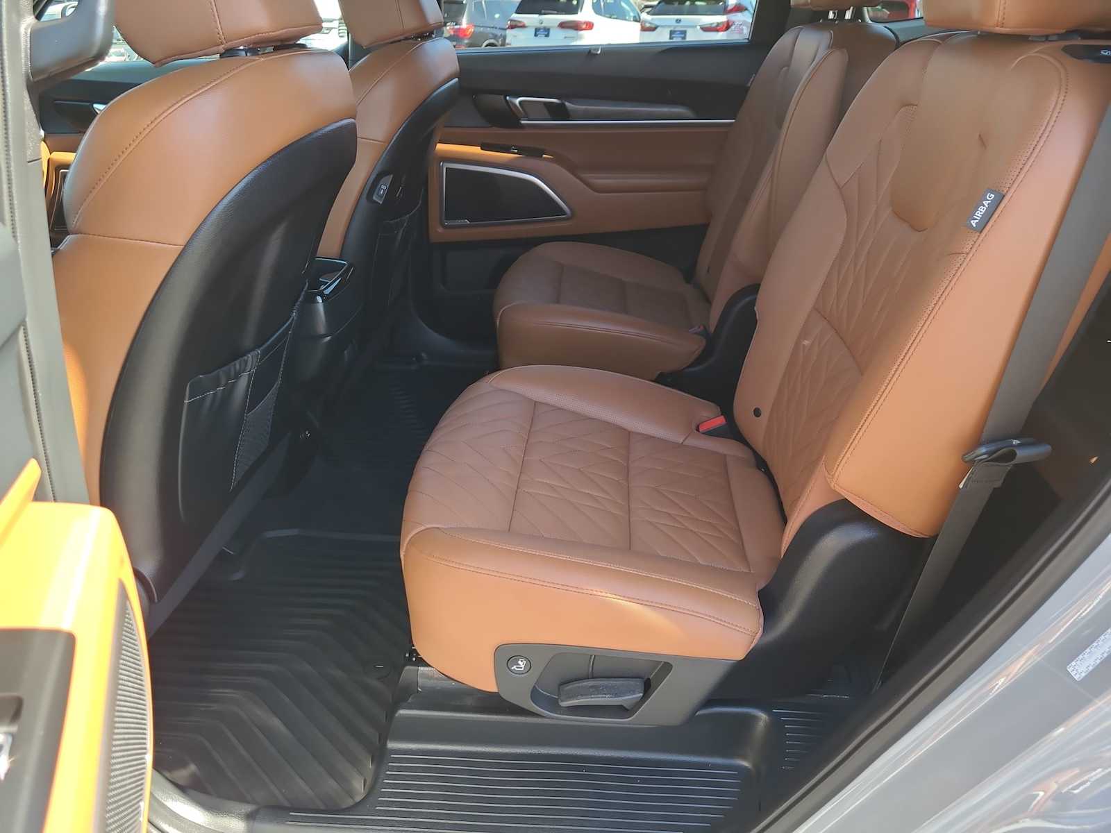 Thumbnail: 2025 Kia Telluride - 21