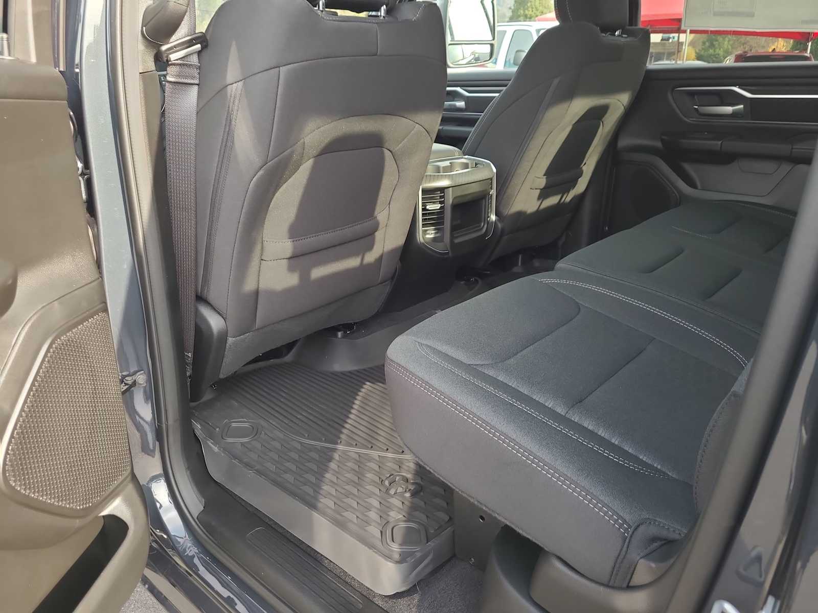 Thumbnail: 2026 RAM 1500 - 20